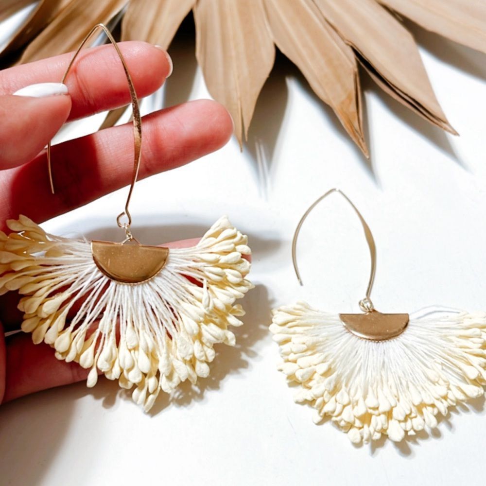 Flower statement earrings #916 - Picture 3 of 3